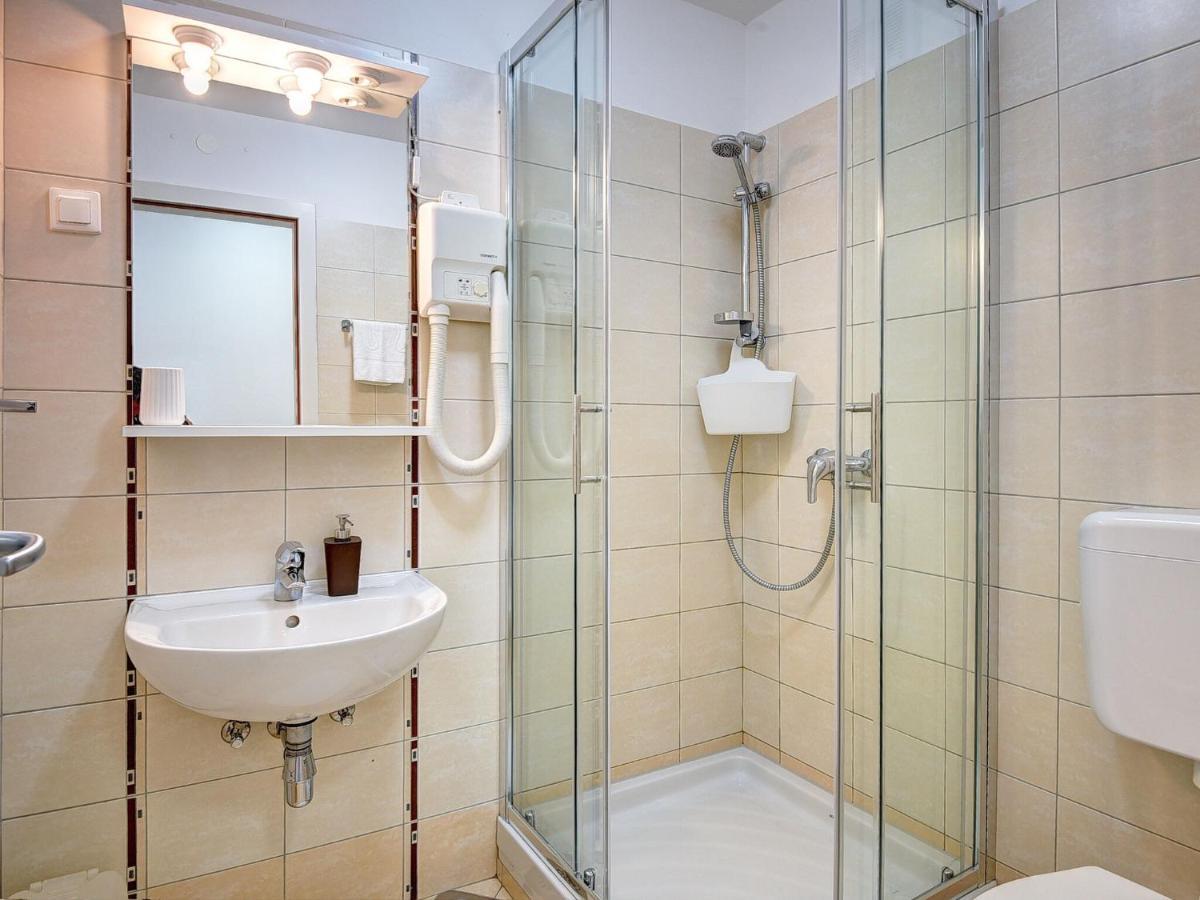 Spacious With Private Terrace And Garden * Pula